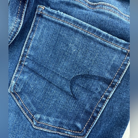 American Eagle - Size 6 Short - Picture 6 of 6
